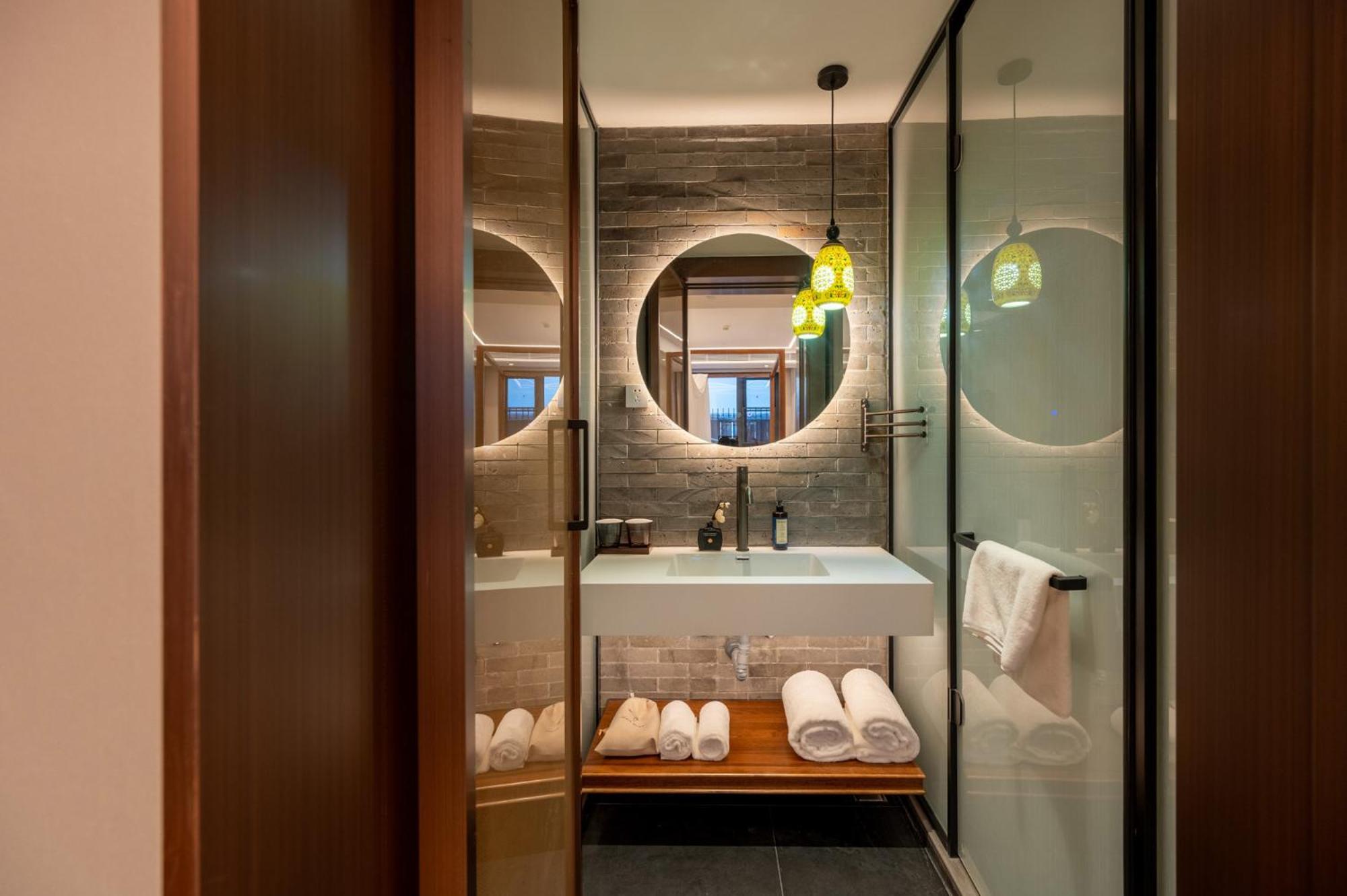 Fuxue Qiuguo Hotel Beijing Nanluoguxiang Siheyuan Branch الغرفة الصورة
